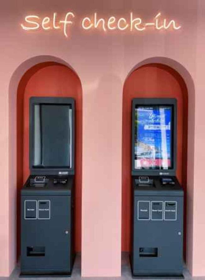 Woco Boutique Hotel Kinrara Puchong Exterior foto