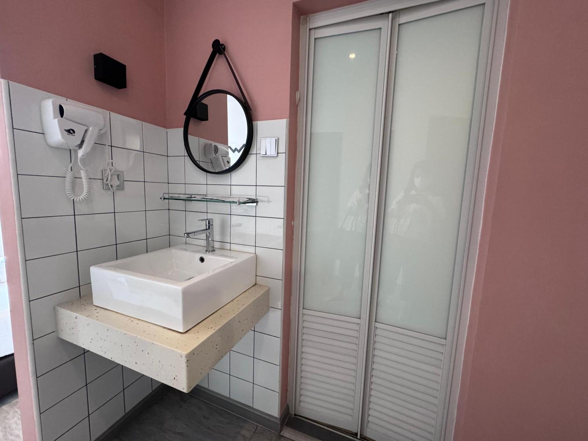 Woco Boutique Hotel Kinrara Puchong Exterior foto